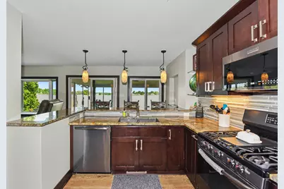 28906  Beach Dr, Racine, WI 53185 - Photo 9