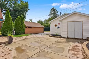 28906 Beach Dr, Racine, WI 53185 - Photo 63