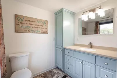 9439 N Broadmoor Rd, Bayside, WI 53217 - Photo 25