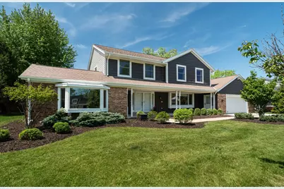 9439 N Broadmoor Rd, Bayside, WI 53217 - Photo 35
