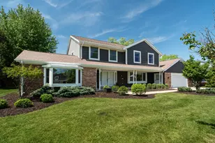 9439 N Broadmoor Rd, Bayside, WI 53217 - Photo 35