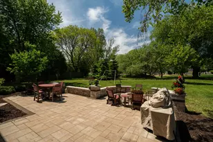 9439 N Broadmoor Rd, Bayside, WI 53217 - Photo 31