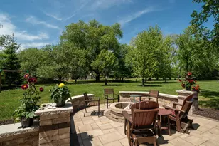 9439 N Broadmoor Rd, Bayside, WI 53217 - Photo 3