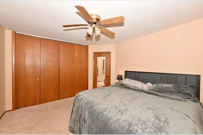 4520  Garden Dr, Racine, WI 53403 - Photo 15