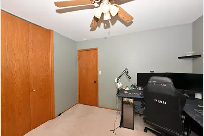 4520  Garden Dr, Racine, WI 53403 - Photo 17