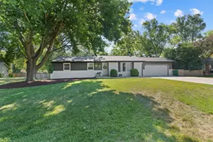 W157N9750 Glenwood Rd, Germantown, WI 53022 - Photo 1