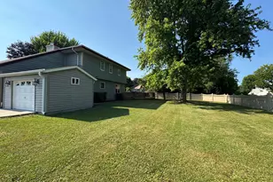 5309 Lathrop Ave, Racine, WI 53403 - Photo 5