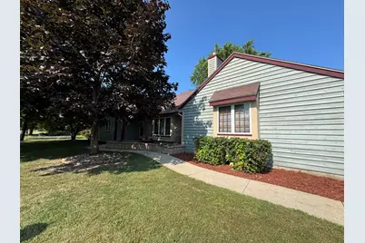 5309  Lathrop Ave, Racine, WI 53403 - Photo 3