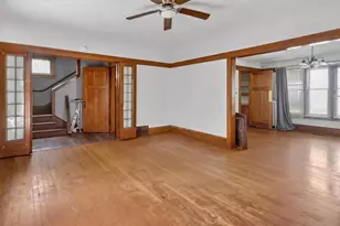 3716 W Sarnow St, Milwaukee, WI 53208 - Photo 7