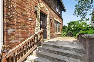3716 W Sarnow St, Milwaukee, WI 53208 - Photo 3