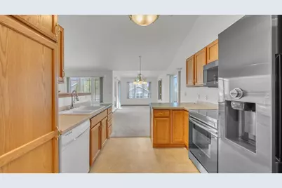 1530  Berrywood Ct #25, Sheboygan, WI 53081 - Photo 5