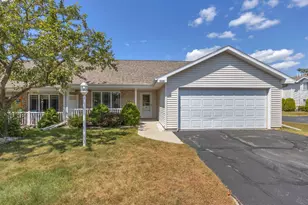 1530 Berrywood Ct, Sheboygan, WI 53081 - Photo 1