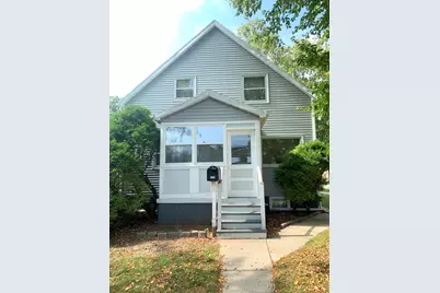 3747 S Arctic Ave, Saint Francis, WI 53235 - Photo 1