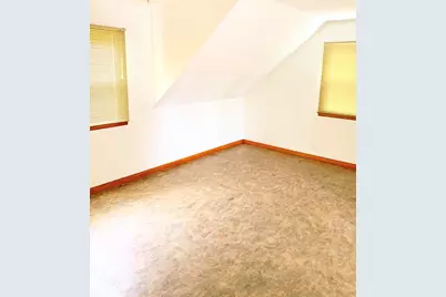 3747 S Arctic Ave, Saint Francis, WI 53235 - Photo 19