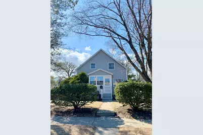 3747 S Arctic Ave, Saint Francis, WI 53235 - Photo 3