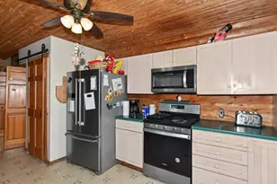 24401 Church Rd, Racine, WI 53139 - Photo 11