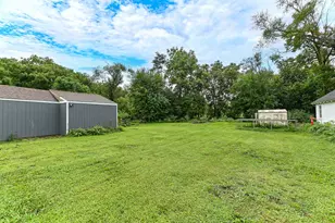 1610 Manchester St, Beloit, WI 53511 - Photo 7