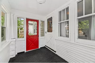 7913 W North Ave, Wauwatosa, WI 53213 - Photo 3