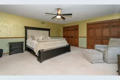 2121  September Dr, Racine, WI 53402 - Photo 33