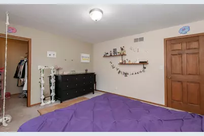 2121  September Dr, Racine, WI 53402 - Photo 45