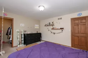 2121 September Dr, Racine, WI 53402 - Photo 45