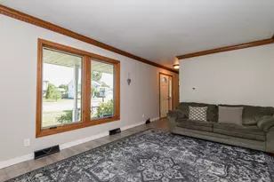 2121 September Dr, Racine, WI 53402 - Photo 31