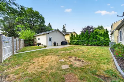 7005 W Lincoln Ave, West Allis, WI 53219 - Photo 5