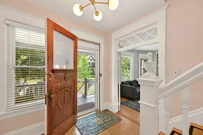 3457 N Bartlett Ave, Milwaukee, WI 53211 - Photo 3