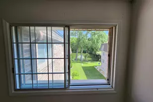 1730 W Green Tree Rd, Glendale, WI 53209 - Photo 7
