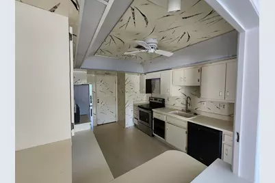 1730 W Green Tree Rd #305, Glendale, WI 53209 - Photo 21