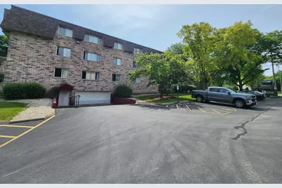 1730 W Green Tree Rd #305, Glendale, WI 53209 - Photo 35