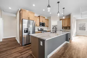 1810 Horseshoe Ln, Slinger, WI 53086 - Photo 9