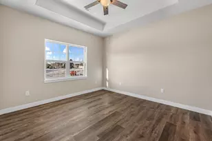 1810 Horseshoe Ln, Slinger, WI 53086 - Photo 19