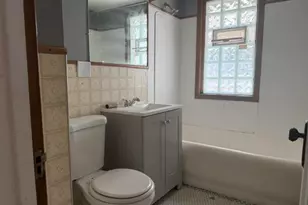 2629 N 49th St, Milwaukee, WI 53210 - Photo 13