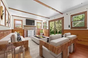 11645 N Hillside Ln, Mequon, WI 53092 - Photo 5