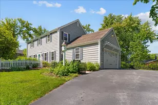 11645 N Hillside Ln, Mequon, WI 53092 - Photo 25