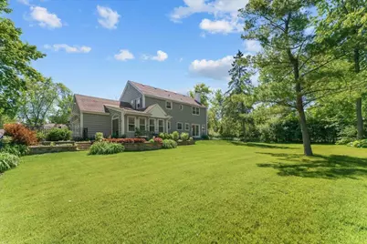 11645 N Hillside Ln, Mequon, WI 53092 - Photo 27