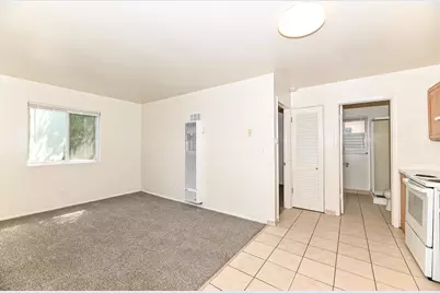2520 N Murray Ave #2522, Milwaukee, WI 53211 - Photo 3
