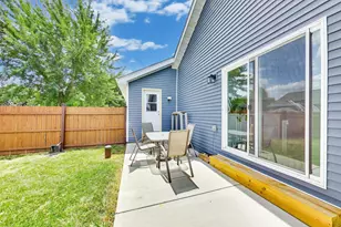 528 Valencia Dr, Delavan, WI 53115 - Photo 19