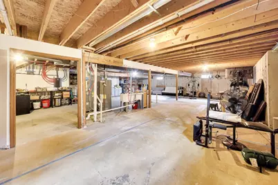 528  Valencia Dr, Delavan, WI 53115 - Photo 17