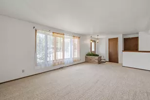 2418 Pershing Ave, Sheboygan, WI 53083 - Photo 3