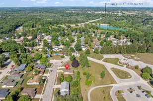 2418 Pershing Ave, Sheboygan, WI 53083 - Photo 25