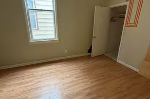 2477 S Burrell St, Milwaukee, WI 53207 - Photo 13