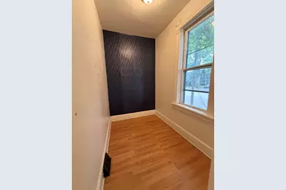 2477 S Burrell St #2479, Milwaukee, WI 53207 - Photo 9