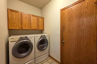 601 Bridlewood Ln, Watertown, WI 53094 - Photo 31