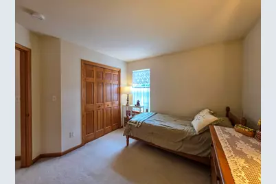 601  Bridlewood Ln, Watertown, WI 53094 - Photo 21