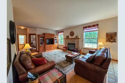 601  Bridlewood Ln, Watertown, WI 53094 - Photo 13