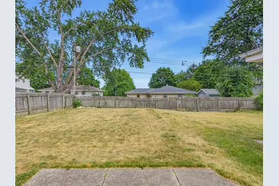 6974 N 85th St, Milwaukee, WI 53224 - Photo 29