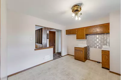 6974 N 85th St, Milwaukee, WI 53224 - Photo 5