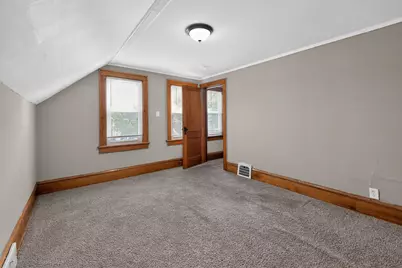 2640 N 41st St, Milwaukee, WI 53210 - Photo 29